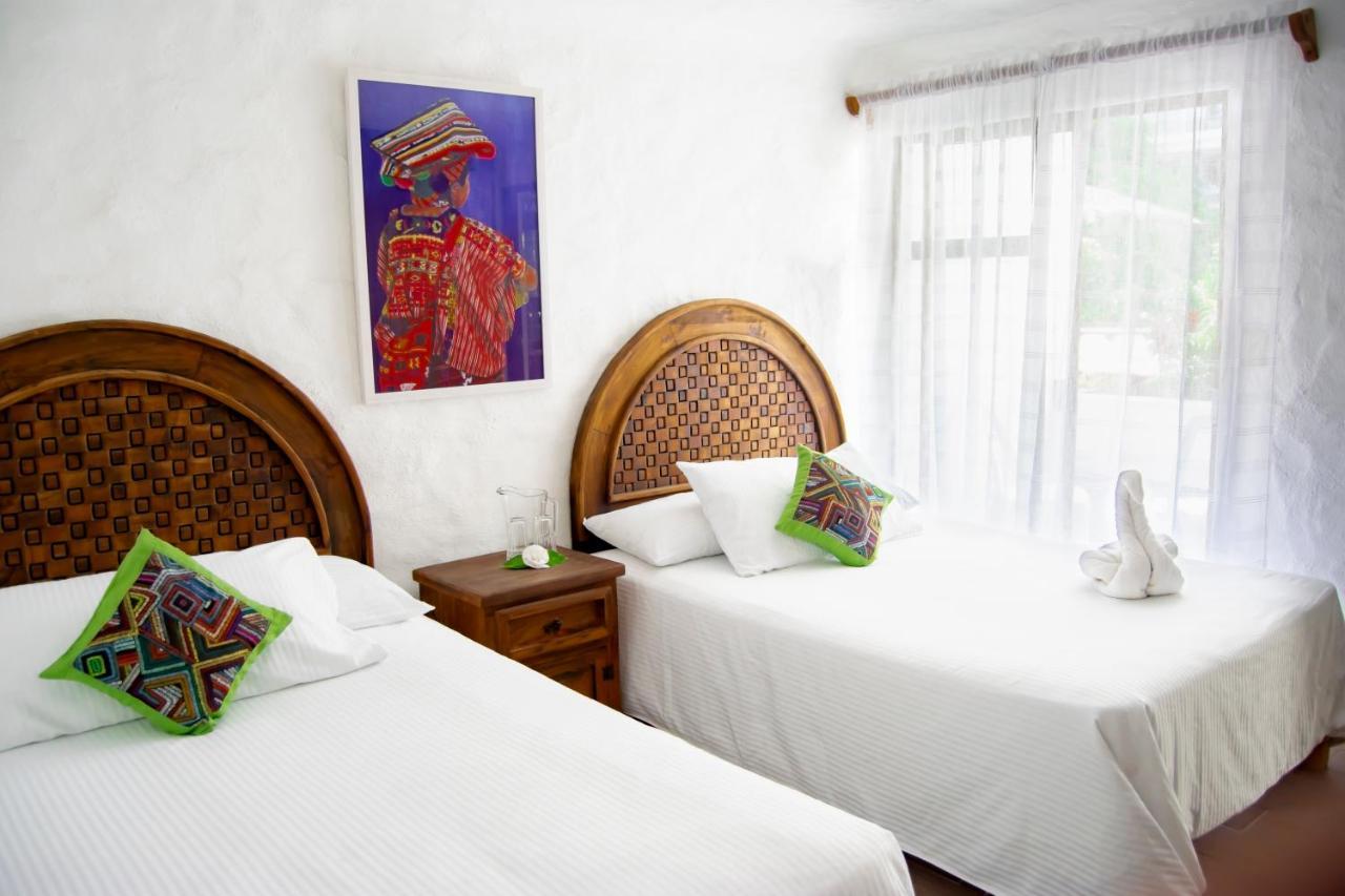 Petit Hotel Pilitas (Adults Only) Пуэрто-Вальярта Экстерьер фото